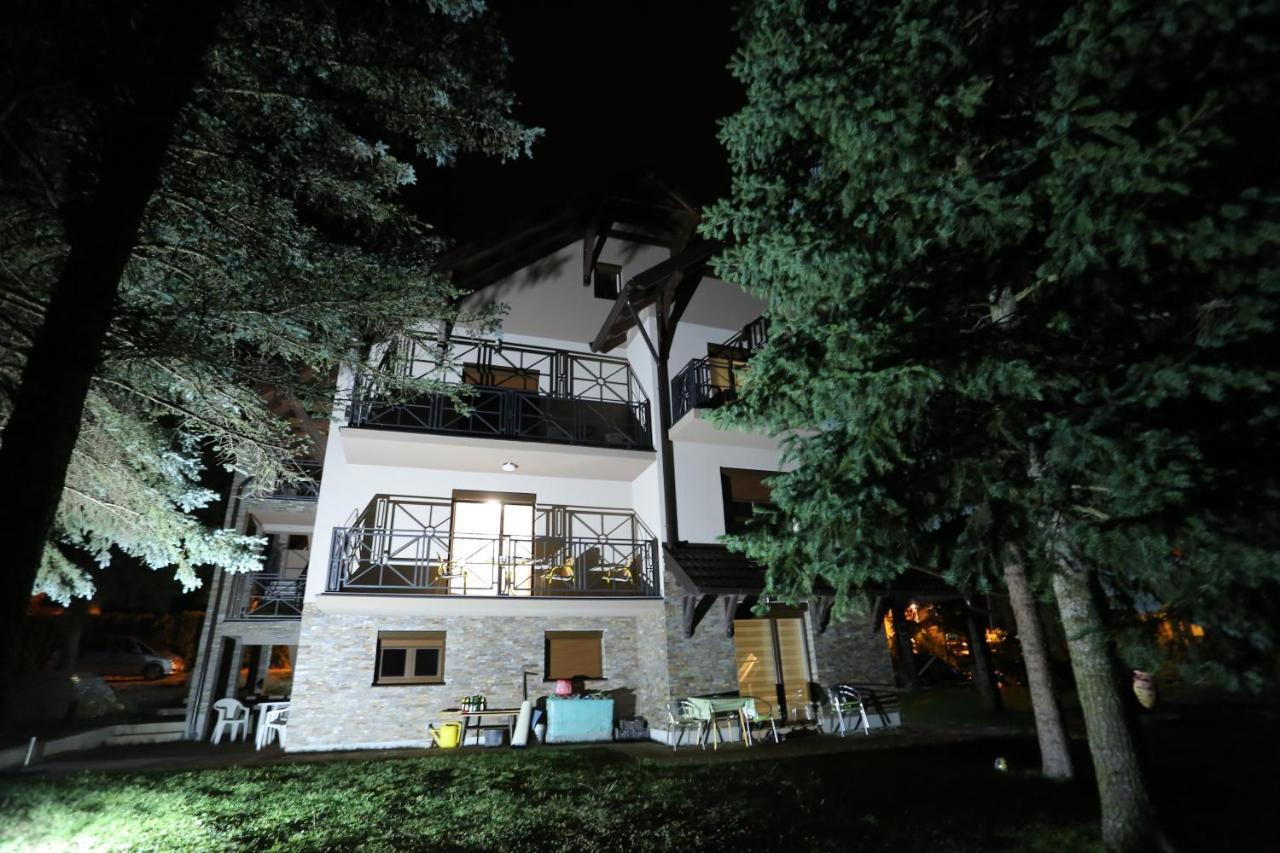 Mipet Apartmani Zlatibor Exterior photo