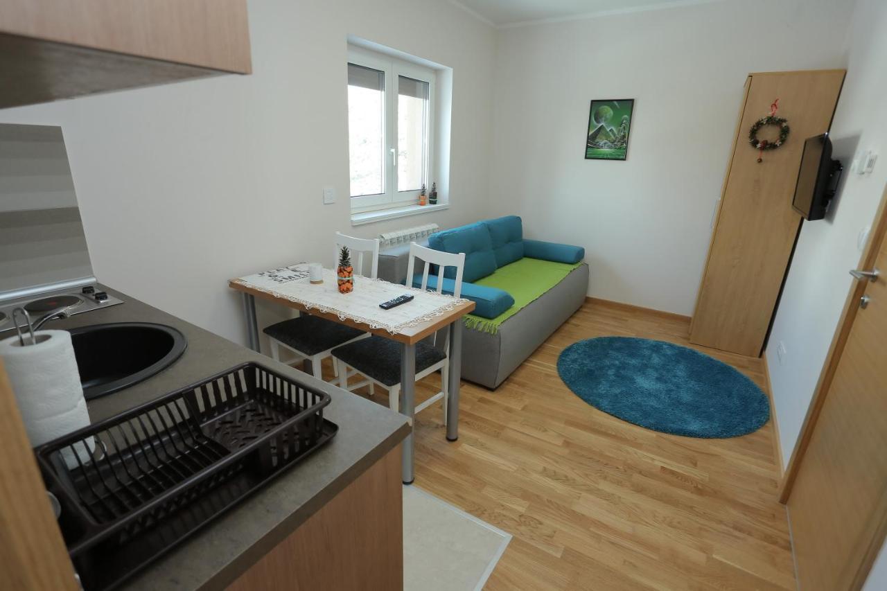 Mipet Apartmani Zlatibor Exterior photo